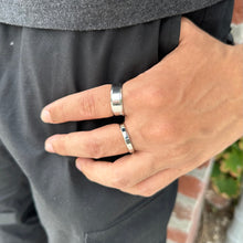 Load image into Gallery viewer, Silver Rings Set 8mm & 4mm Band