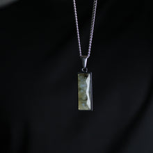 Load image into Gallery viewer, Silver Labradorite Pendant Chain Necklace