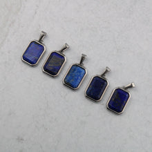 Load image into Gallery viewer, Silver Lapis Lazuli Pendant Chain Necklace