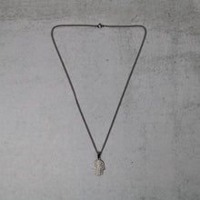 Load image into Gallery viewer, Silver Hamsa Pendant Chain Necklace