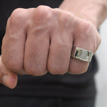 Load image into Gallery viewer, Silver Rectangle Signet Ring