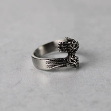 Load image into Gallery viewer, Silver Hug Ring