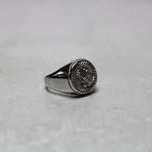 Load image into Gallery viewer, Silver Praying Hands Ring