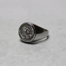 Load image into Gallery viewer, Silver Praying Hands Ring