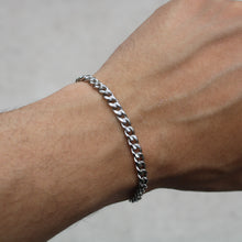 Load image into Gallery viewer, 5mm Cuban Link Chain Bracelet
