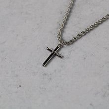 Load image into Gallery viewer, Silver Cross Pendant Chain Necklace
