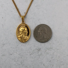 Load image into Gallery viewer, Gold Centurion Pendant Chain Necklace
