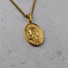 Load image into Gallery viewer, Gold Centurion Pendant Chain Necklace
