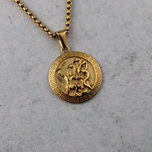Load image into Gallery viewer, Gold Hercules Pendant Chain Necklace

