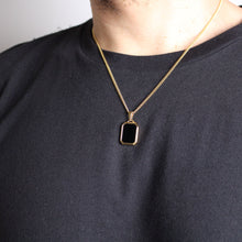 Load image into Gallery viewer, Gold Onyx Pendant Chain Necklace
