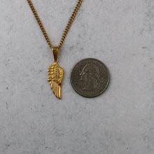 Load image into Gallery viewer, Gold Wing Pendant Chain Necklace
