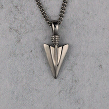 Load image into Gallery viewer, Silver Arrowhead Pendant Chain Necklace
