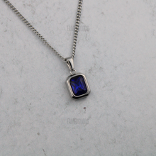 Load image into Gallery viewer, Silver Sapphire Cubic Zirconia Pendant Chain Necklace
