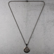 Load image into Gallery viewer, Silver Hercules Pendant Chain Necklace
