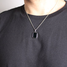 Load image into Gallery viewer, Silver Onyx Pendant Chain Necklace
