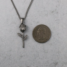 Load image into Gallery viewer, Silver Rose Pendant Chain Necklace

