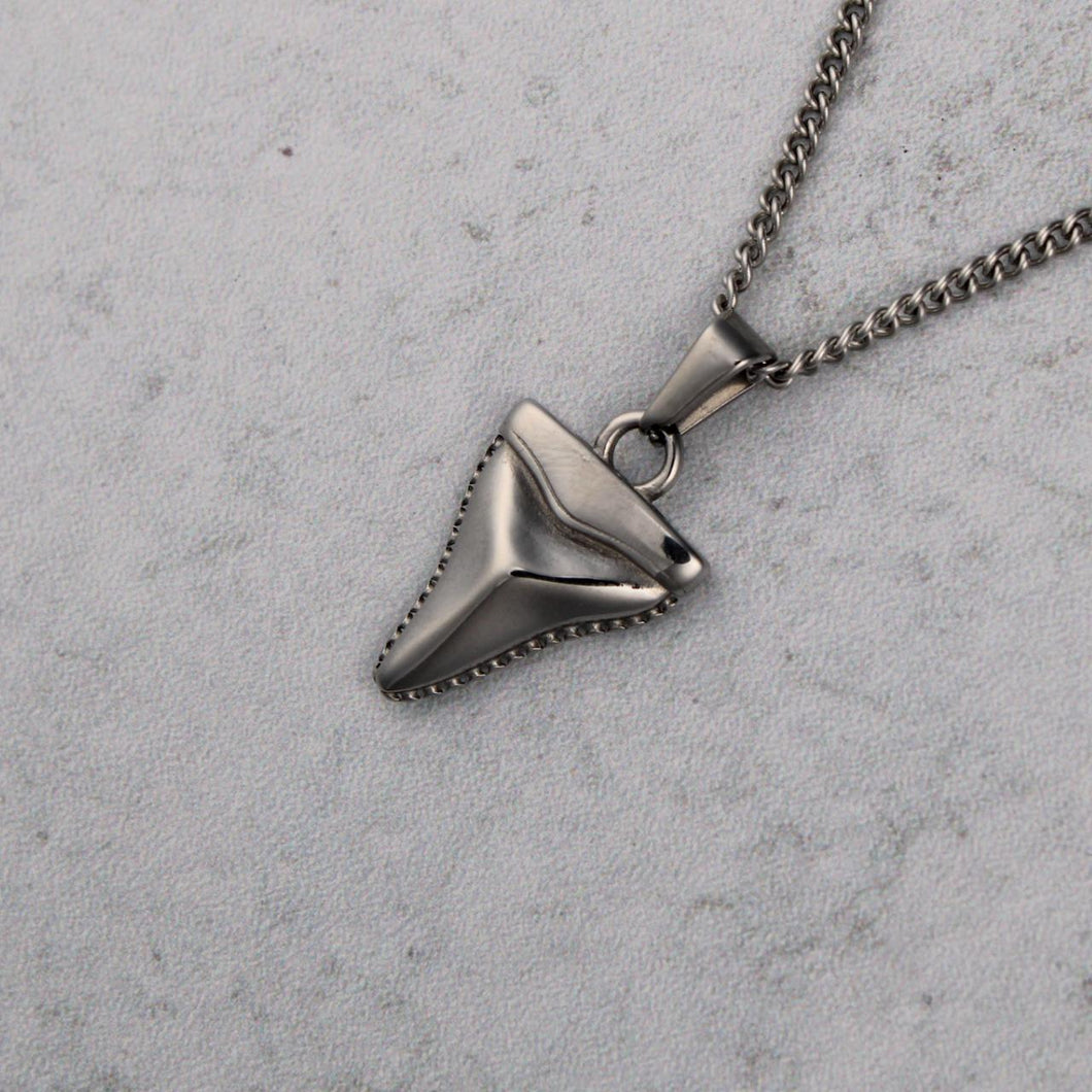 Silver Shark Tooth Pendant Chain Necklace