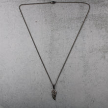 Load image into Gallery viewer, Silver Wing Pendant Chain Necklace
